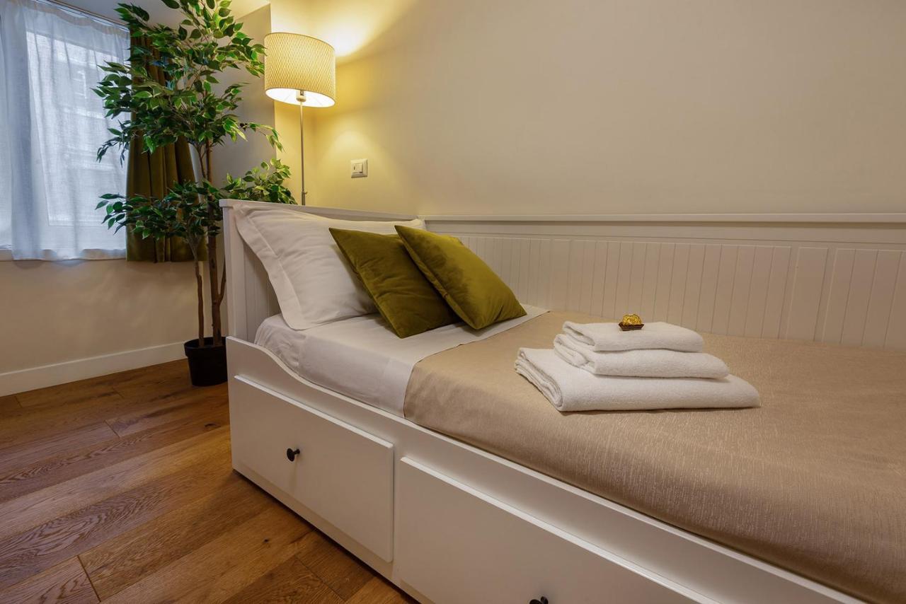 Tula Inn Roma Ngoại thất bức ảnh